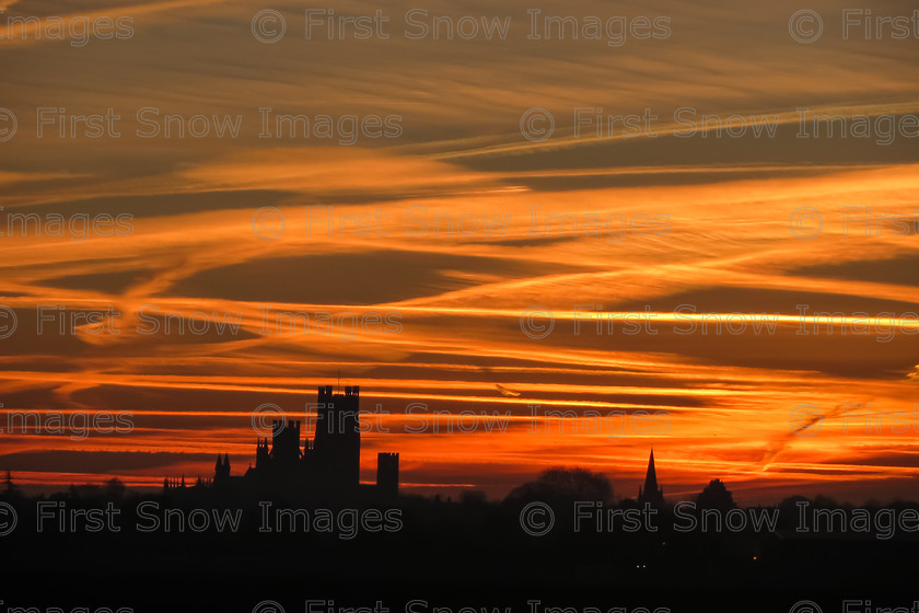 Orange Cathedral Sunrise, Ely 
 PLEASE NOTE - THIS IMAGE HAS BEEN VERY POPULAR AND I ONLY HAVE 0 CURRENTLY AVAILABLE. PLEASE MESSAGE ME VIA THE CONTACTS TAB TO ORDER MORE 
 Keywords: tx1_sale_limit:0
cathedral orange sunrise card, eventEC2019, shop - teatowel, wraptious