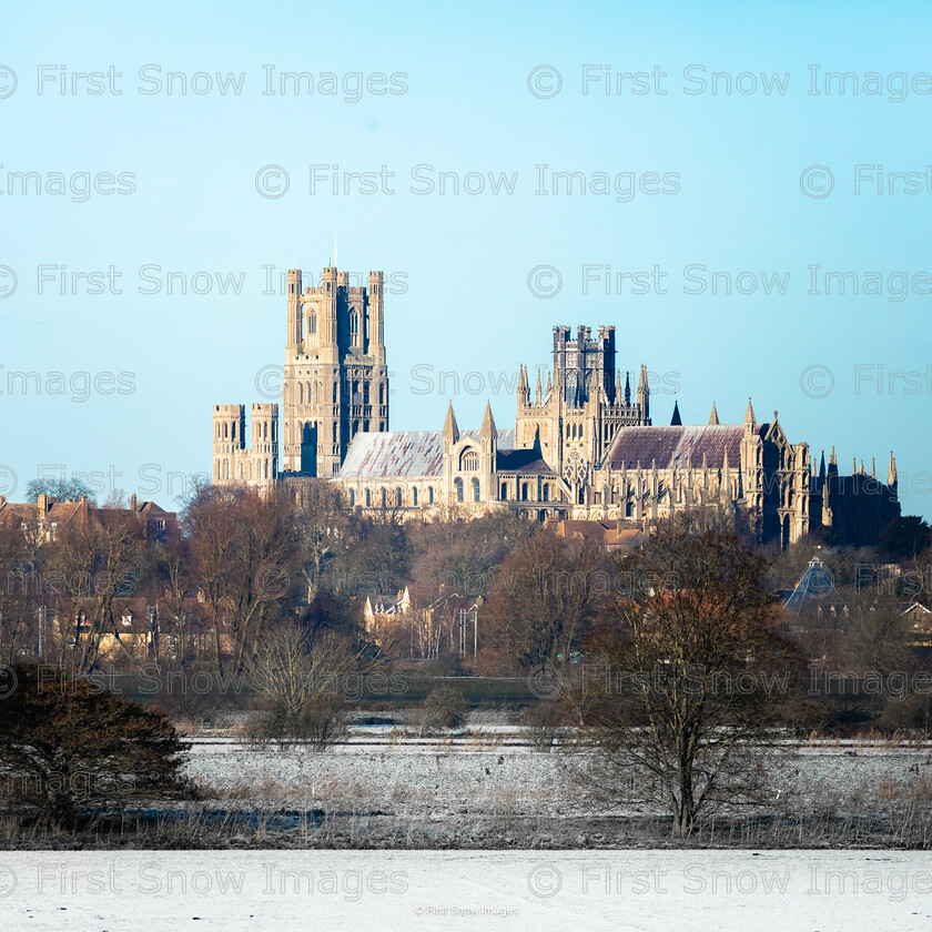 Crisp December Morning 
 Keywords: tx1_sale_limit:16
Old Hall Ely Cathedral wraptious