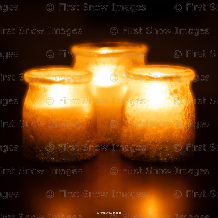 Candle Trio 
 Candle Trio 
 Keywords: tx1_sale_limit:20